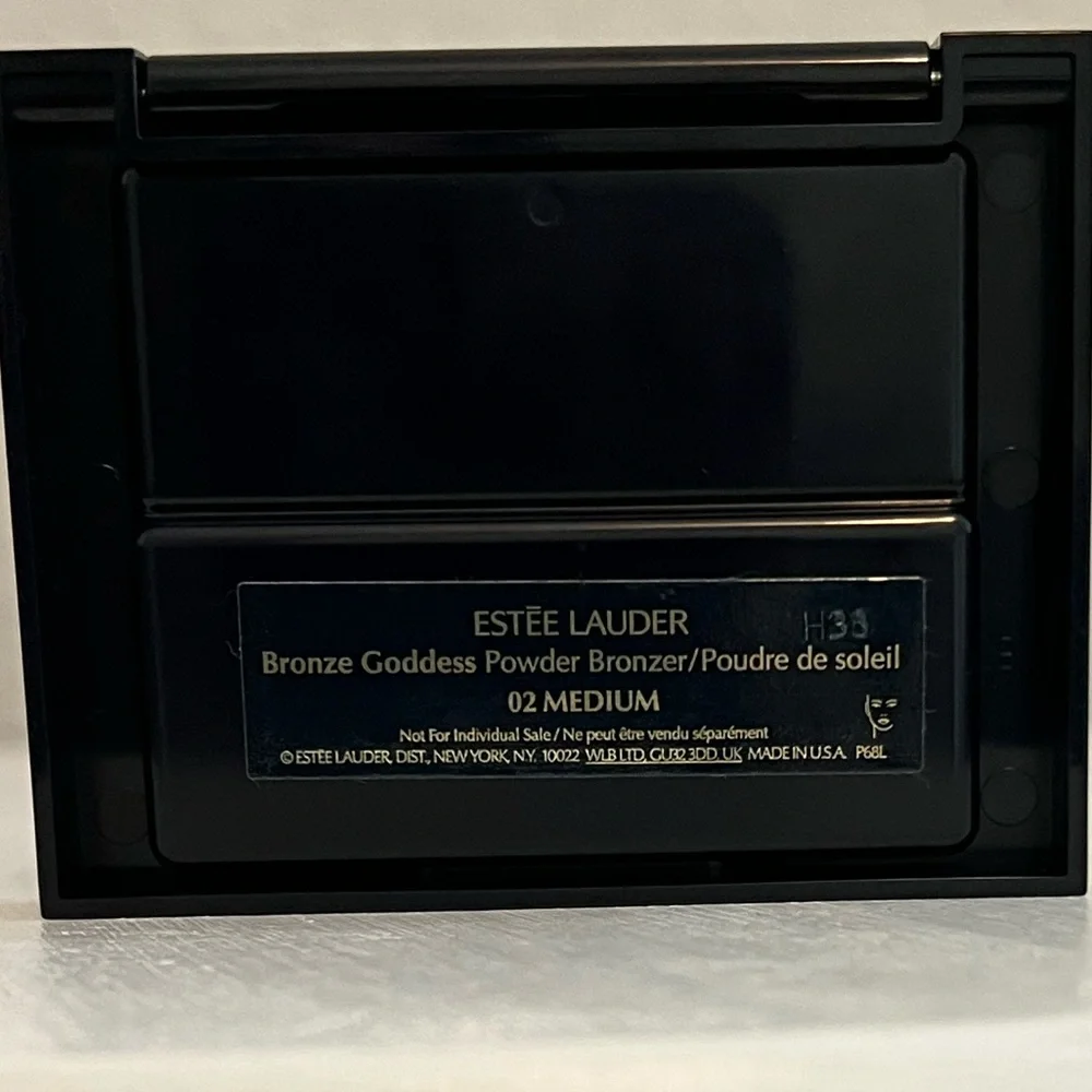 New! Estée Lauder Bronze Goddess Powder Bronzer Medium - Picture 3 of 4